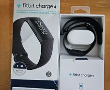 Fitbit Charge 4 Advanced Fitness Tracker