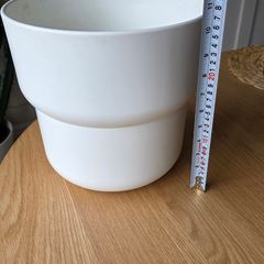 Plant pot