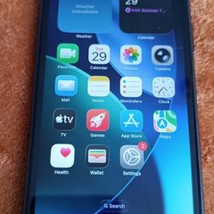 iPhone 11 simfree no face id, 84% battery