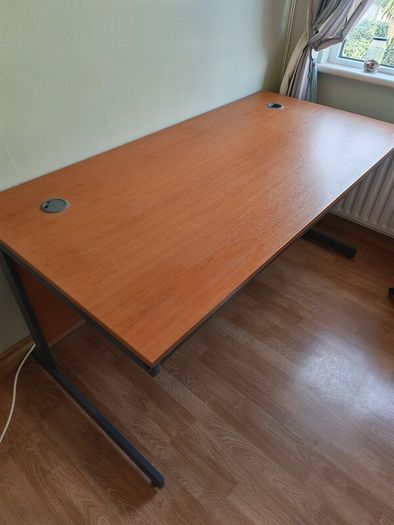 Office table