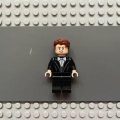 lego Harry Potter hp188 Cedric Diggory minifigure- Black Suit and Bow Tie