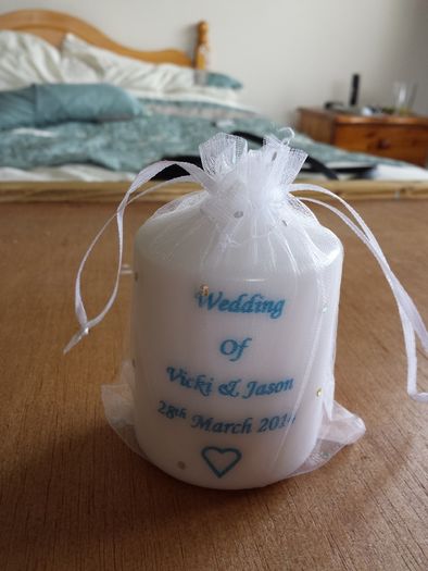 Personalized wedding favours - candles
