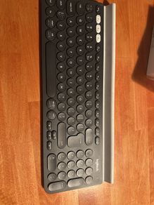 Logitech K780 Multi-Device Wireless Keyboard