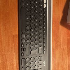 Logitech K780 Multi-Device Wireless Keyboard