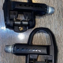 road bike pedals