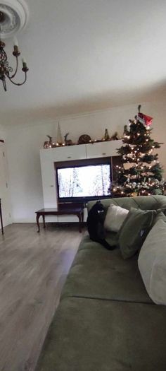 Glossy TV unit with storage, fits 50 inch TV
