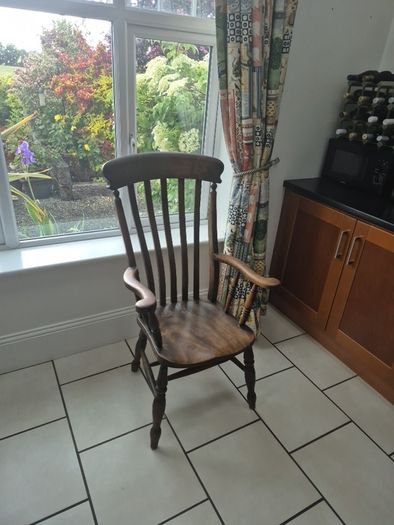 Cottage chair
