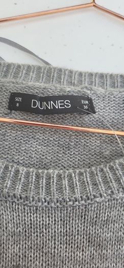 DUNNES Christmas Penguine Jumper Sz 8