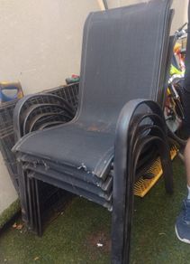 garden chairs x4 free