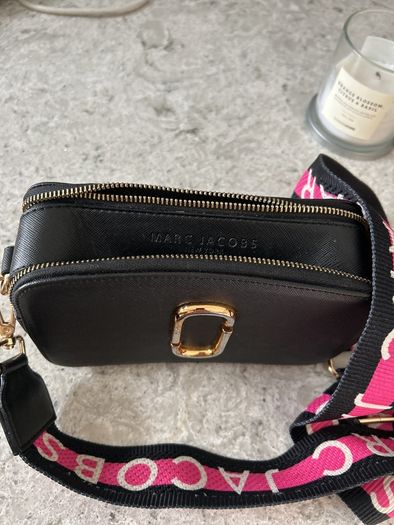 Snapshot Camera Bag with strap