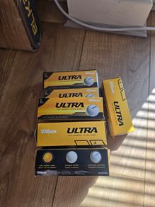 Wilson Ultra Golf Balls x18