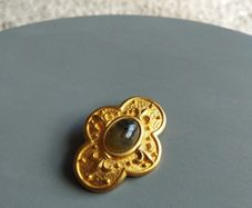 vintage brooch Leslie Block