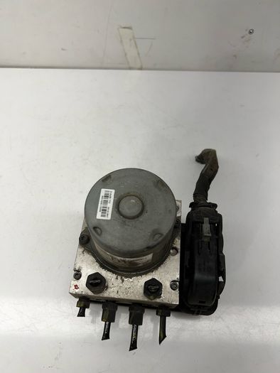 Hyundai Tucson Mk3 1.7 Diesel Abs Pump Control Module Unit 58920-d7911 2017 A2l5b2s