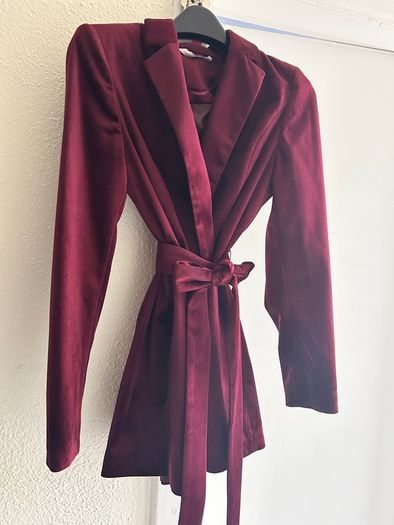 V by Very velvet toe blazer
