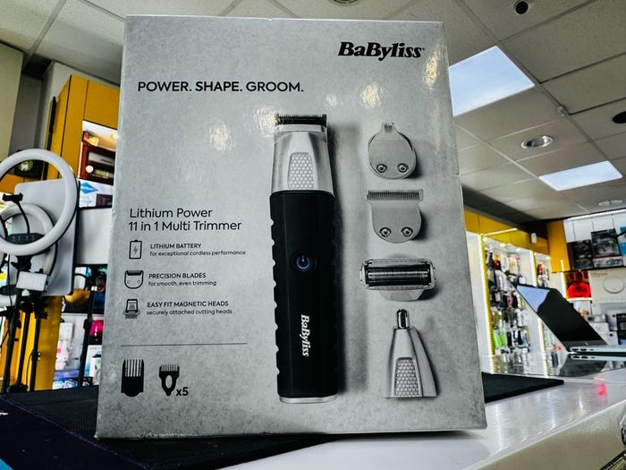 BaByliss Lithium Power 11-in-1 Multi Trimmer