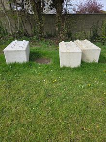 Concrete Kelly Blocks