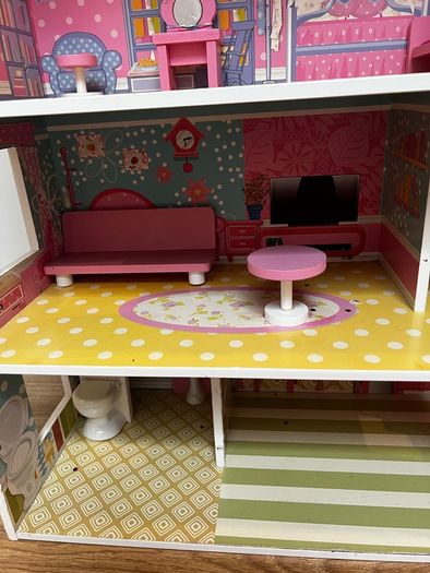 Doll House