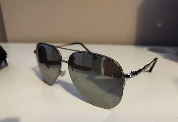 Metal aviator sunglasses with STUD Valentino VA 2034 col. 06Q silver