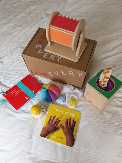 Lovevery - The Senser Play Kit - 5-6+ Months