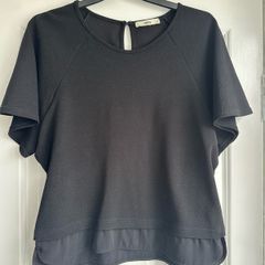 Black Oasis top sz M