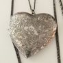 Necklace with Heart-Shaped Locket/Pendant Image 2