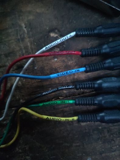 6ft SCART to RCA cable