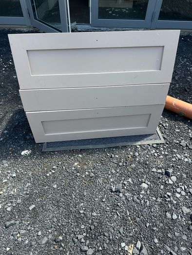 Blum Merivobox Drawers and Solid Shaker Fronts