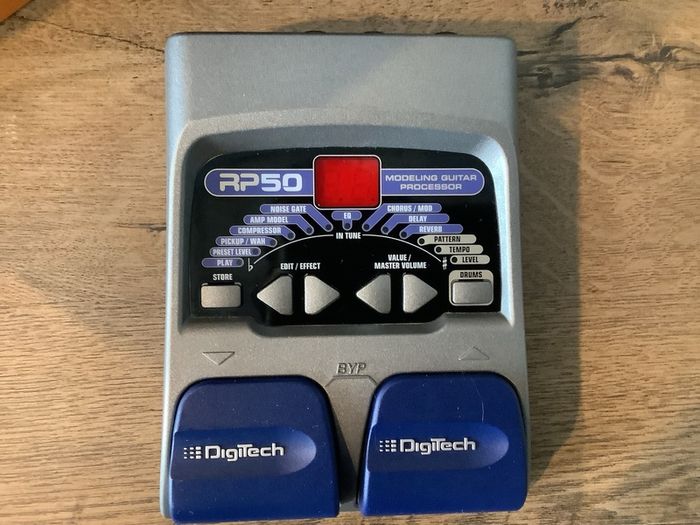 DigiTech RP50 digital multi-effects guitar processor box