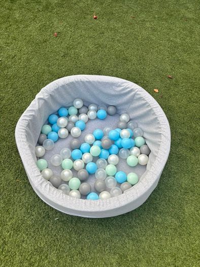 Kiddy Moon Ball pit