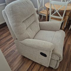 Recliner Chairs