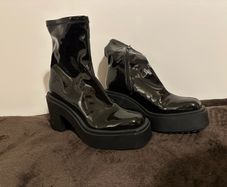 Boots H&M