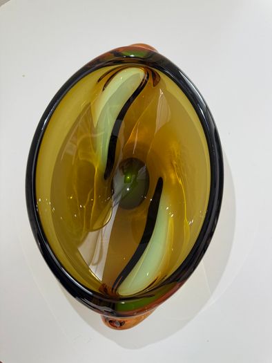 Large Czech Sommerso Art Glass Sculptural Bowl. c.1960s