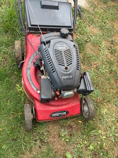 Pro plus petrol lawnmower