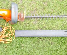 Flymo HT6-60 Hedge Trimmer