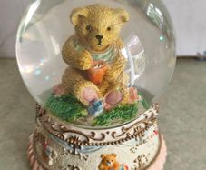 Teddy Bear Snow Globe