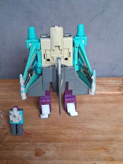 Transformers G1 Powermaster Dreadwind