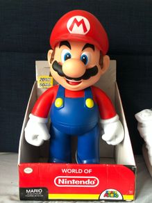 Jakks pacific original  50cm world of Nintendo Mario figure