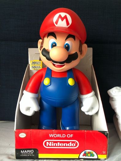 Jakks pacific original  50cm world of Nintendo Mario figure