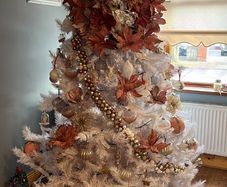 White christmas tree