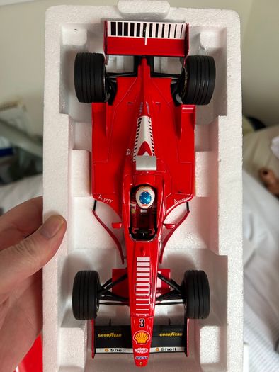 Paul's Model Art Ferrari F300 1:18 scale - Michael Schumacher