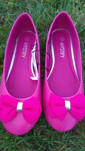 Chiffon Bow Ballerina Size 4