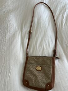 Hand bag