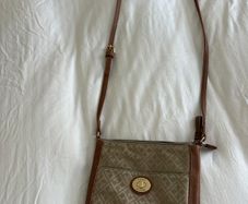 Hand bag