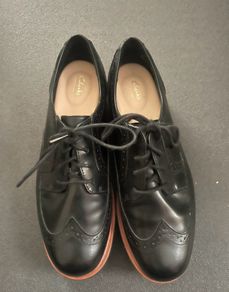 Clarks Artisan Black Leather Lace-Up Shoes UK 5