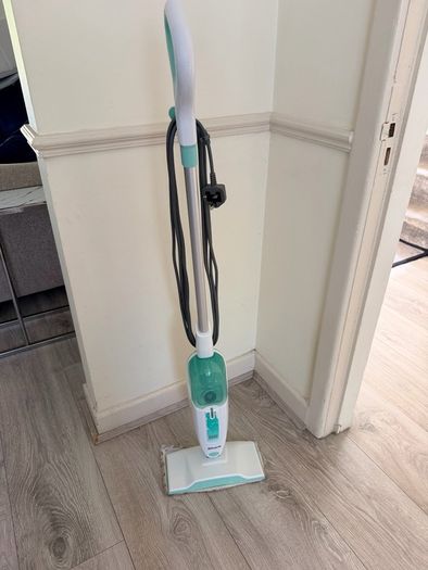 Shark Classic Steam Mop