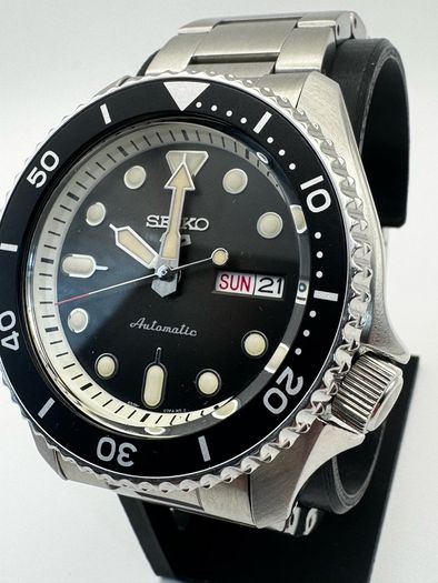 SEIKO 5 Sports automatic