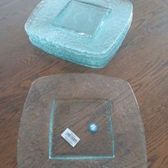 Desert plates for entertaining  Brand new