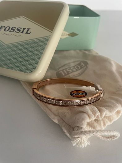 Fossil bracelet