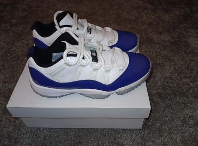 Air Jordan 11