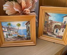 Set of 2 Framed Prints/Art
